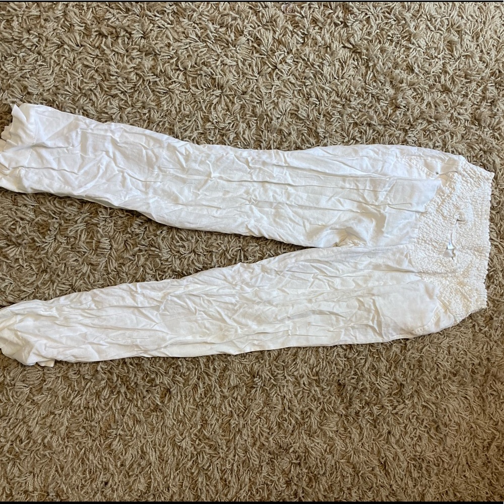 NWOT Motherhood Maternity Linen Pants